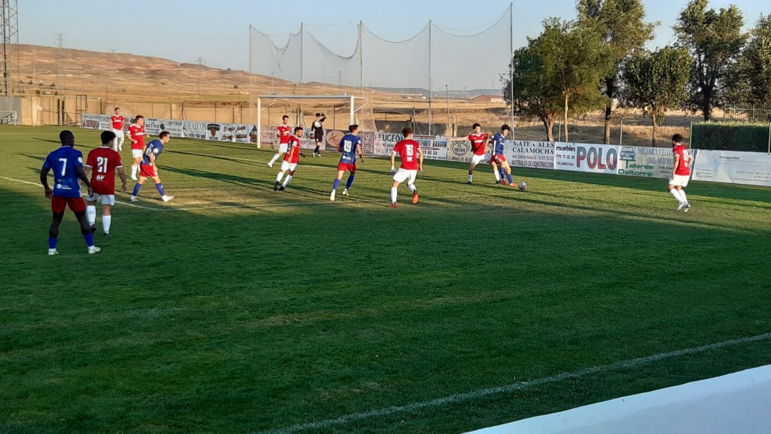 El CD Teruel suma el primer triunfo de pretemporada tras vencer 1-4 al Calamocha CF