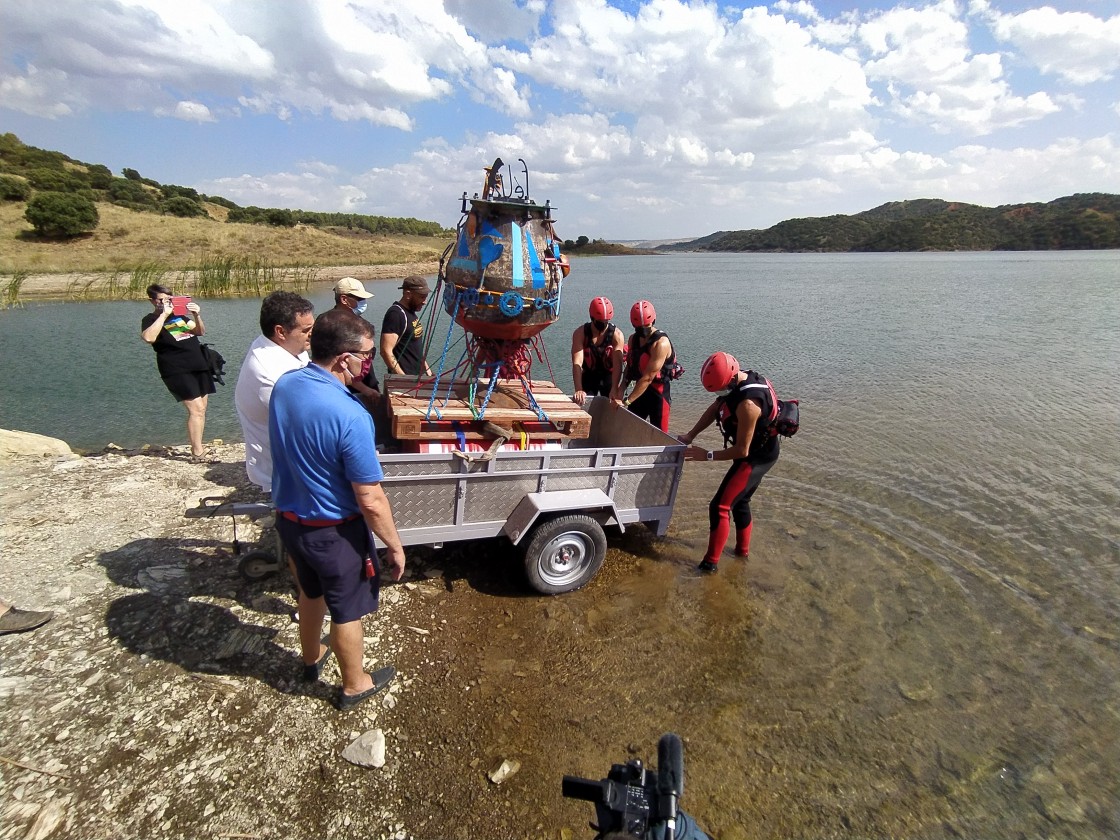 El sueño poético del escritor Félix Romeo ya descansa bajo las aguas del embalse de Lechago