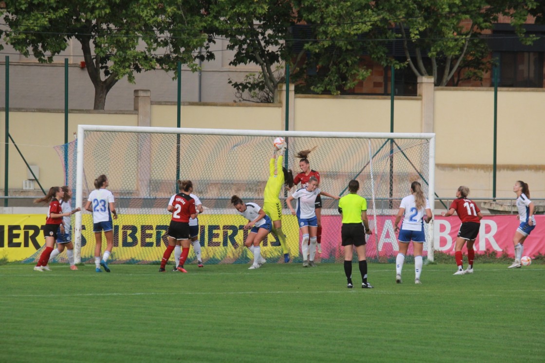 El Valencia CF femenino se impone por 0-3 al Zaragoza