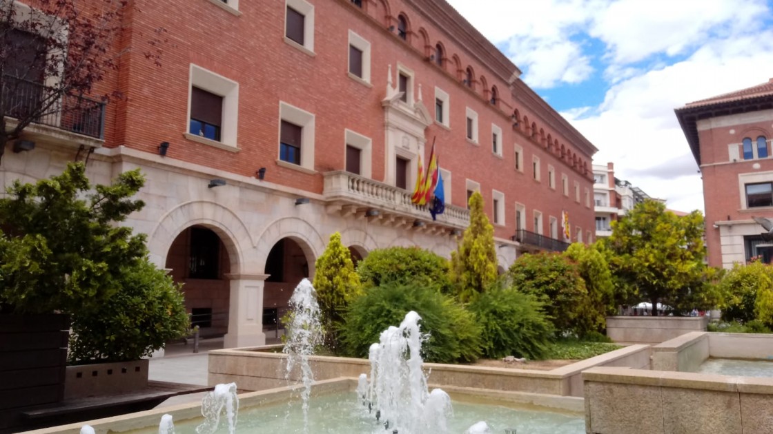 Un juzgado de Teruel condena a dos años de prisión a un hombre por arrancar partidas de bautismo para ocultar su verdadero linaje