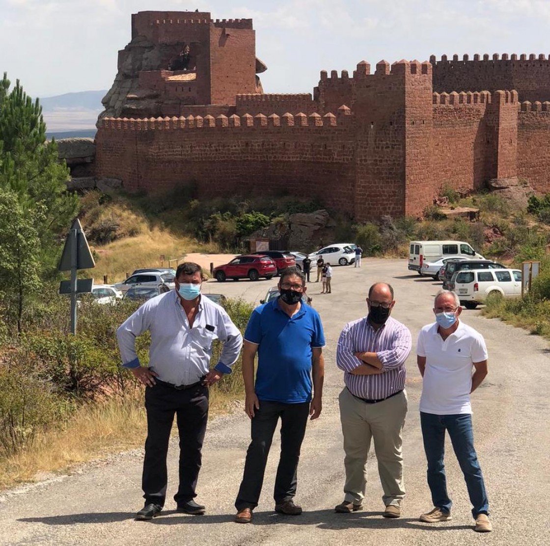 La DPT avanza en la mejora de accesos a Peracense y su castillo con las obras en la vía desde Ródenas