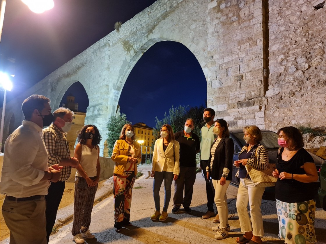 Un jardín colgante cubrirá el mirador situado frente a Los Arcos en el barrio del Carrel