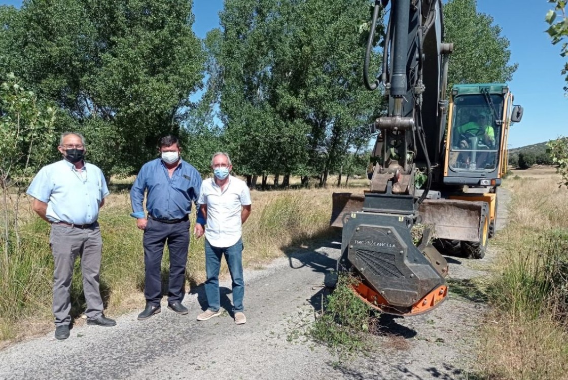 Hasta ochenta municipios turolenses  han visto mejorados sus caminos rurales