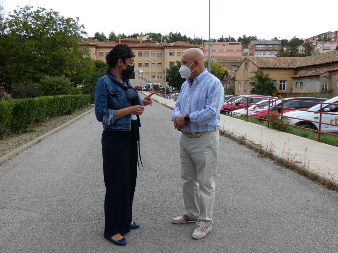 La AECC alerta de que hay pacientes de Teruel que dejan la radioterapia por el desplazamiento