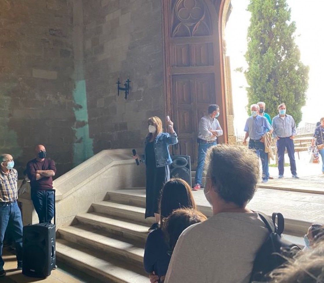 Castellote descubre en la iglesia de San Miguel sirenas aladas y un monje lujurioso