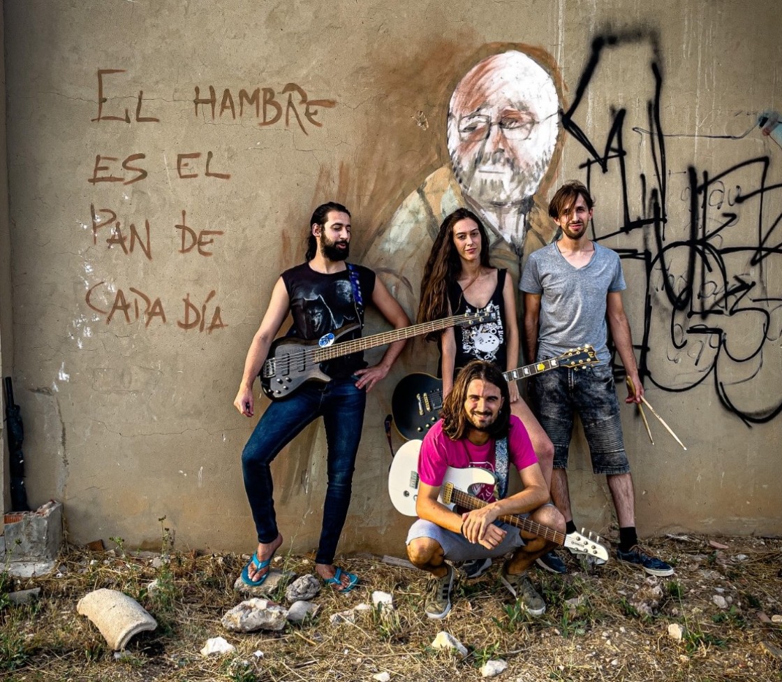 Alberto Alegre, voz y guitarra de la banda andorrana Ruido: 