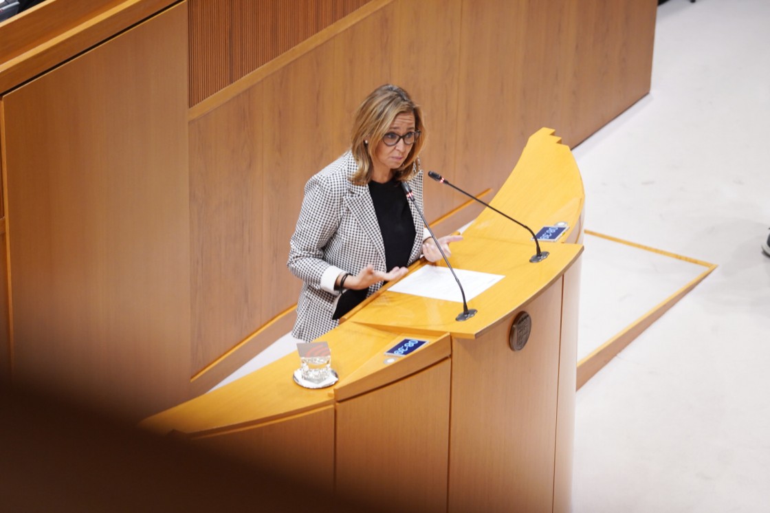 Mayte Pérez afirma que la provincia de Teruel