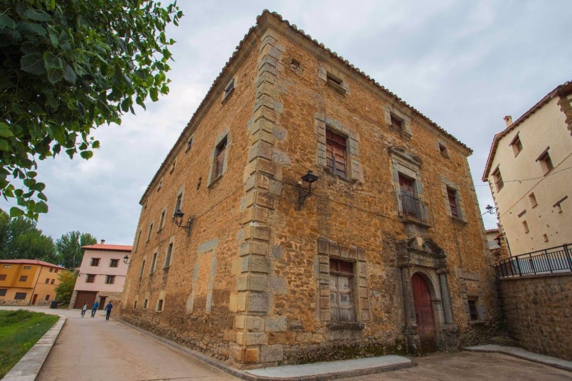 El Maestrazgo redescubre gracias a unas jornadas de divulgación sus grandes palacios renacentistas