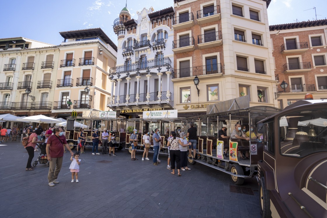 El tren turístico de Teruel es utilizado por 37.350 turistas en 2021 a pesar de estar operativo solo ocho meses