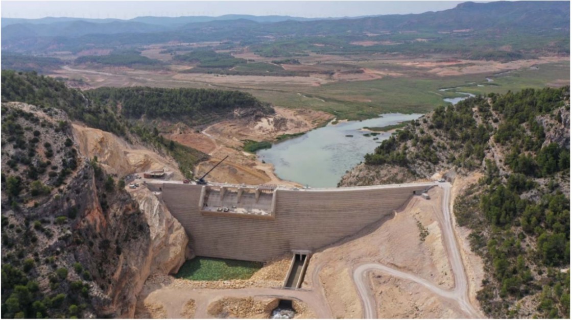 Acuaes saca a licitación el seguimiento del plan de puesta de en carga de la presa del Cañón