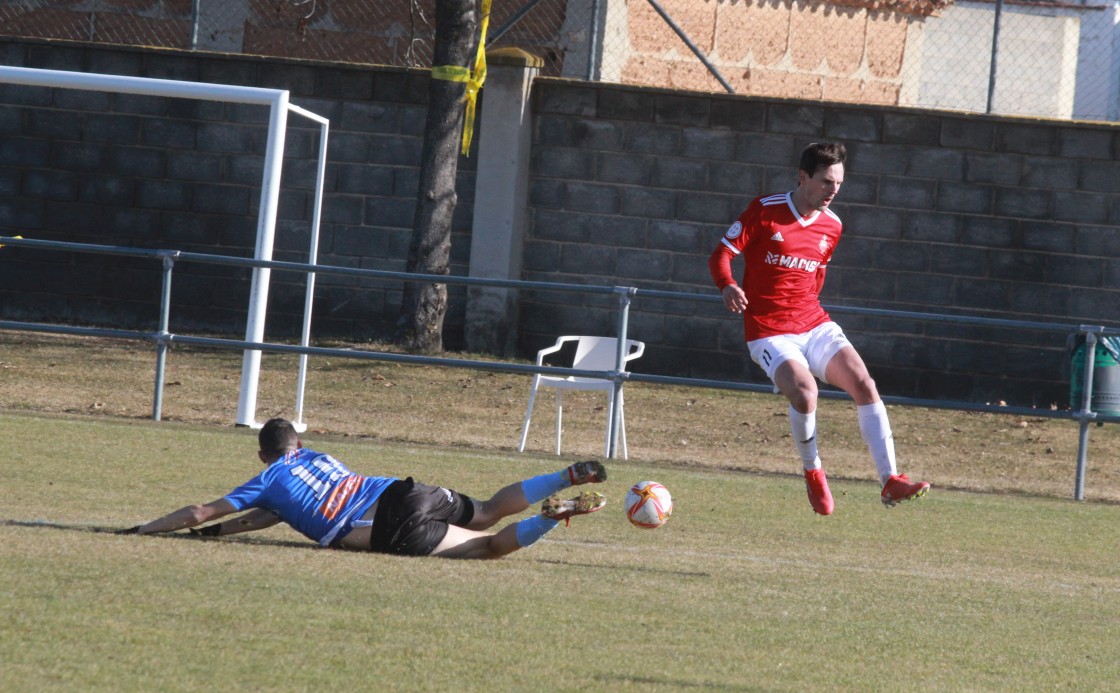 El CF Calamocha y el Illueca se reparten los puntos en Jumaya (1-1)