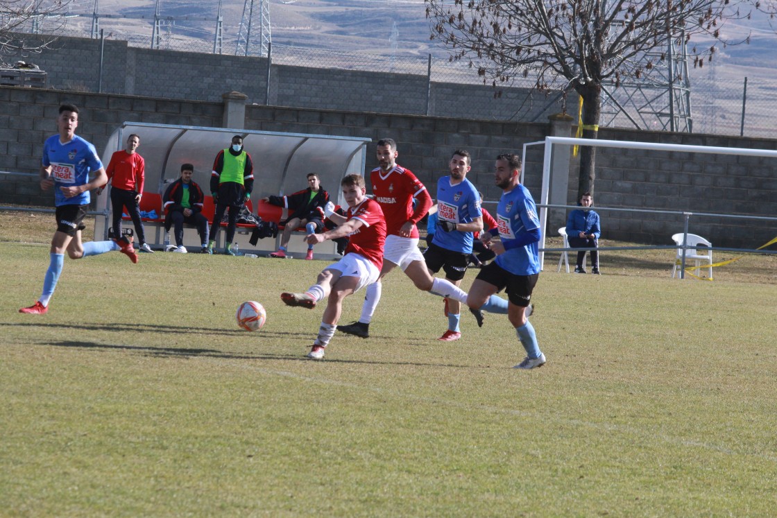 Calamocha y Belchite consiguen un empate que no satisface a ninguno de los dos equipos (1-1)