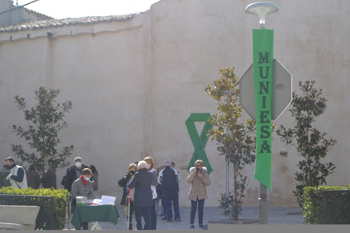 Muniesa sale a la calle para visibilizar  la realidad rural del cáncer