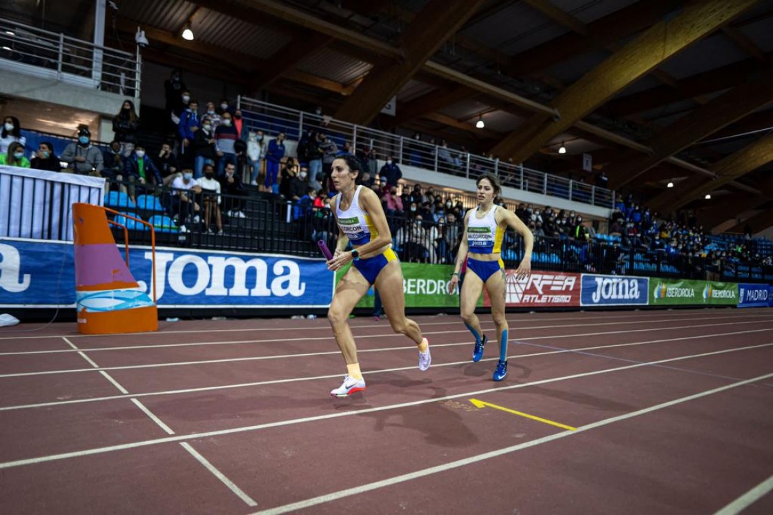 Erika Torner se mete en la final de los 800 metros del Campeonato de España de atletismo en pista cubierta