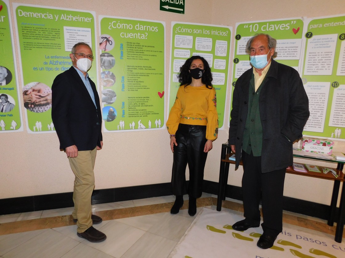 Una exposición muestra la importancia de aprender a convivir con el alzhéimer