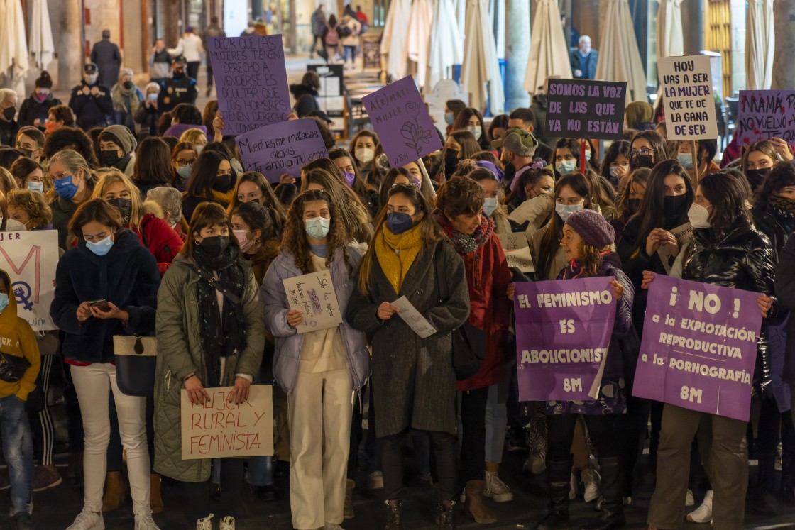 El 8M en Teruel: las mujeres tienen más obstáculos que pasar a pesar de tener las mismas capacidades