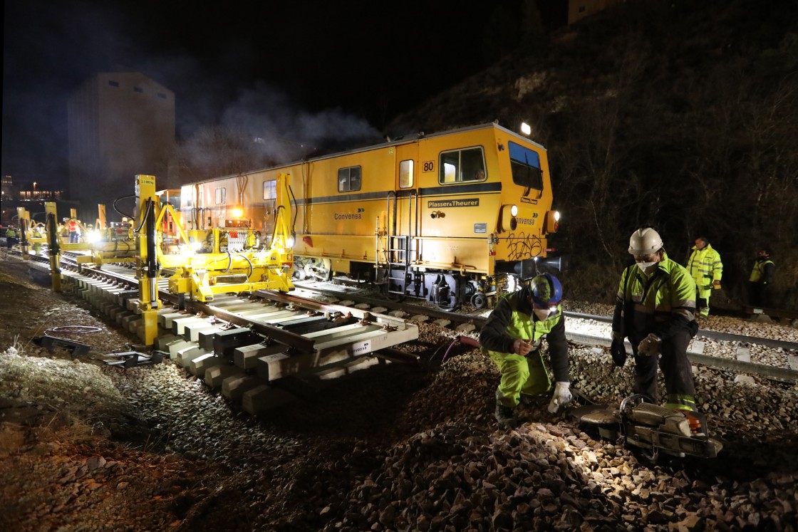 Cuatro servicios ferroviarios se verán afectados por obras que ejecuta Adif en la línea de Teruel el 11 y 12 de marzo