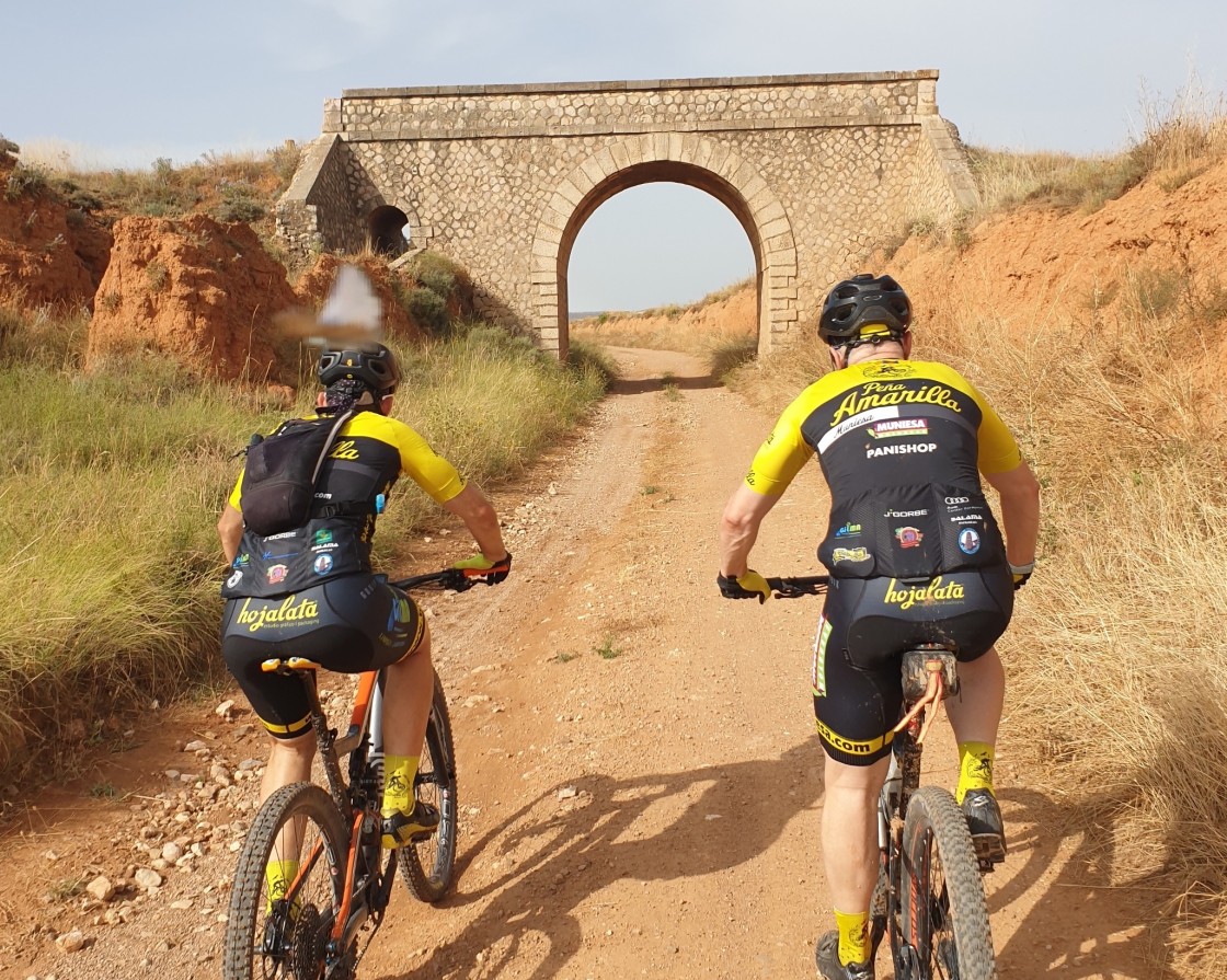 La comarca de Cuencas Mineras apuesta por el cicloturismo y marca más de 700 kilómetros en 27 rutas