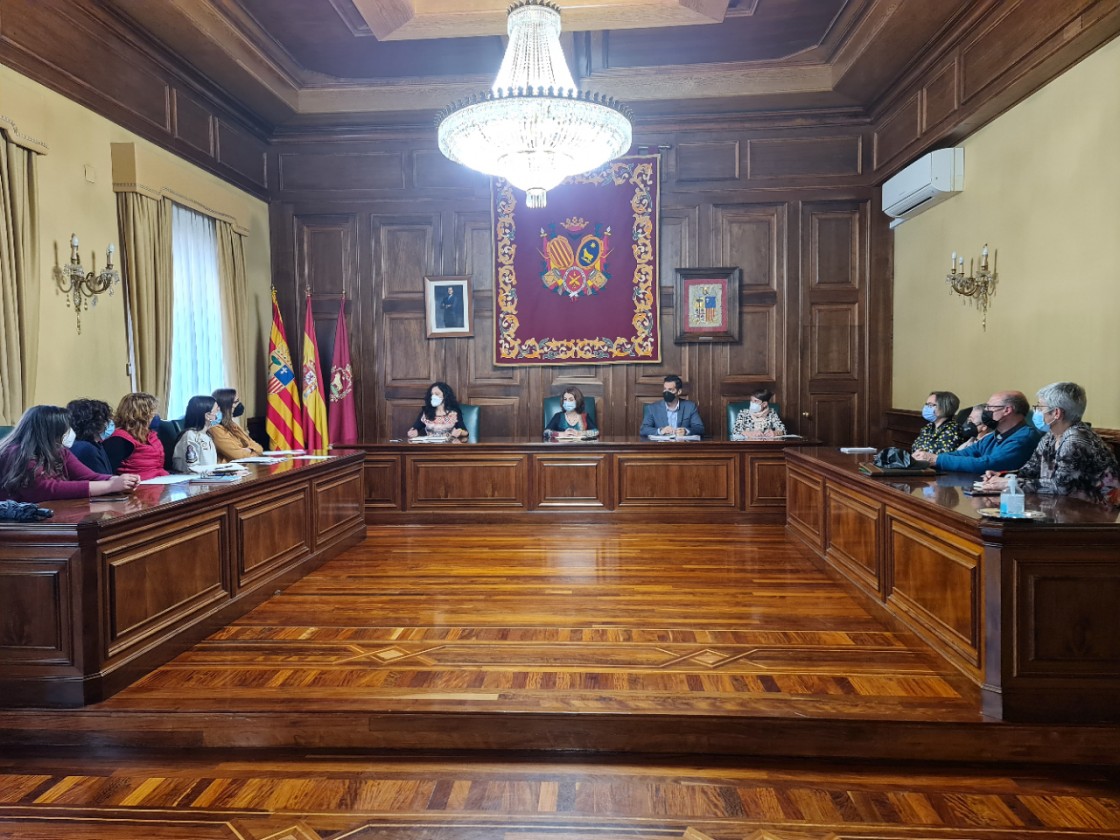 El Ayuntamiento de Teruel y las entidades sociales gestionarán los pisos que ofrezcan los turolenses para familias ucranianas