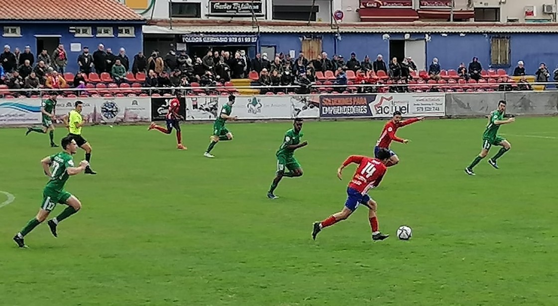 El CD Teruel vence en Pinilla al Cerdanyola