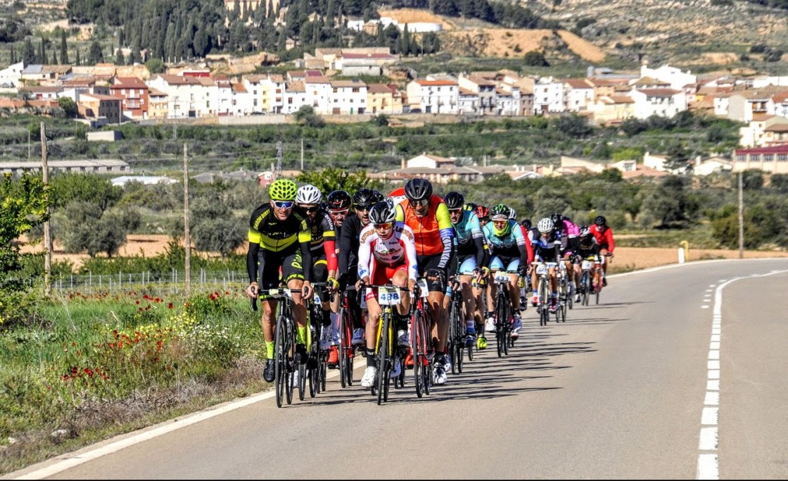 Los exprofesionales Miguel Indurain, Carlos Hernández y Ángel Vicioso se unen al pelotón de la Sesé Bike Tour