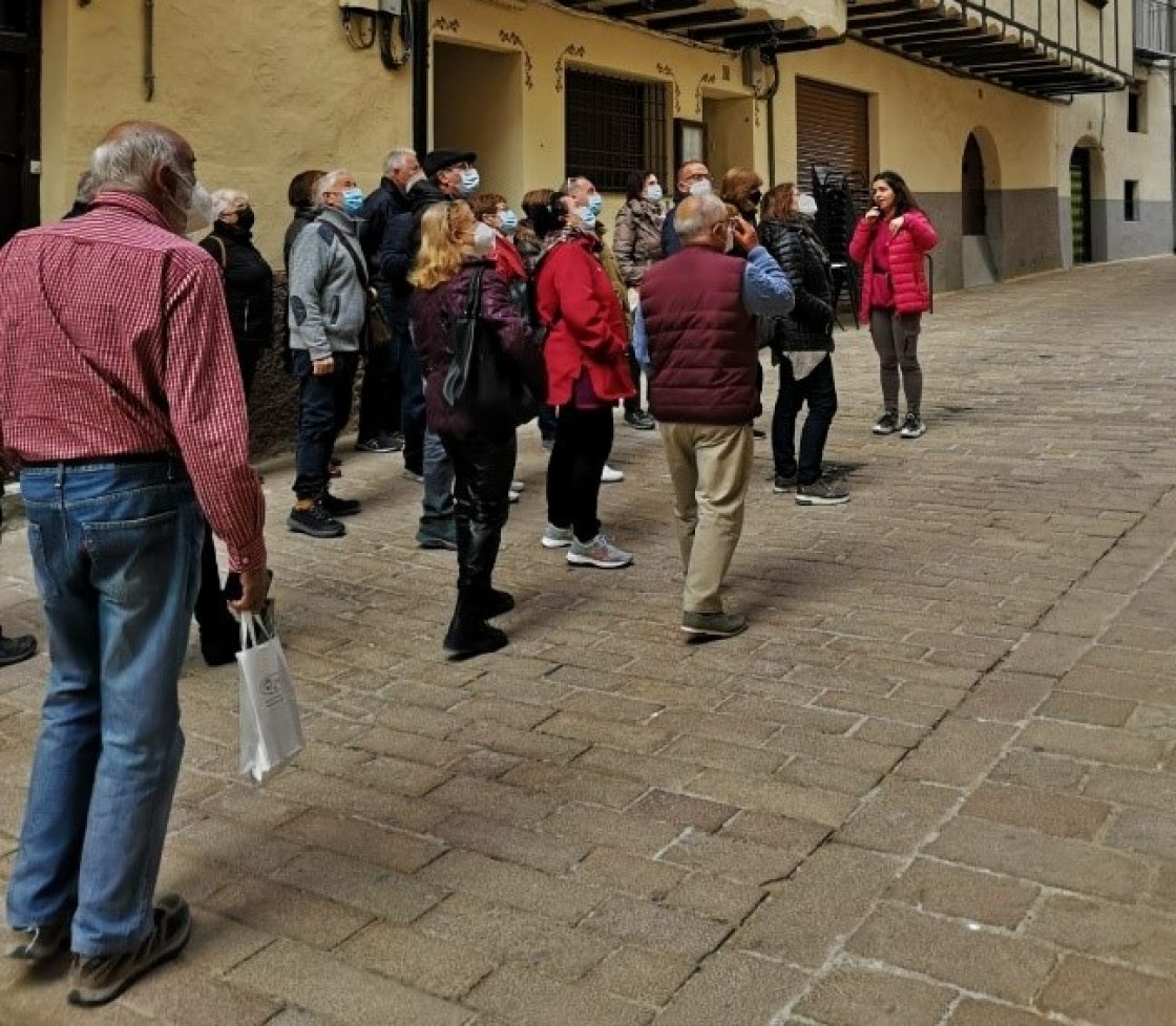 La oficina de turismo de Cantavieja ofrece visitas guiadas en Semana Santa