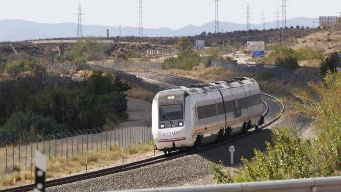 Renfe anuncia que recupera el 100% de la oferta en la línea de Teruel previa al covid-19