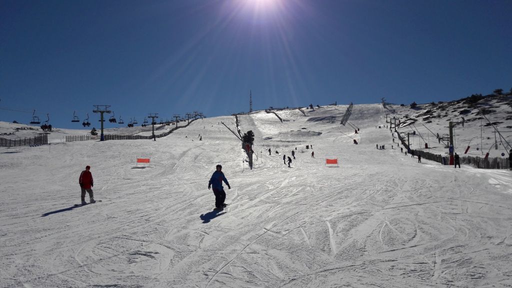 Las estaciones de Gúdar-Javalambre, a tope de nieve: 29,5 kilómetros esquiables entre ambas