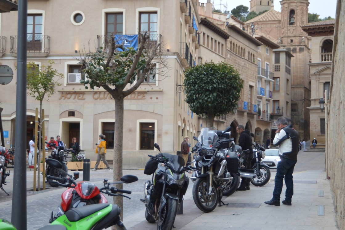 Las Superbikes llenan hoteles en Alcañiz pero el efecto no llega por igual a la comarca