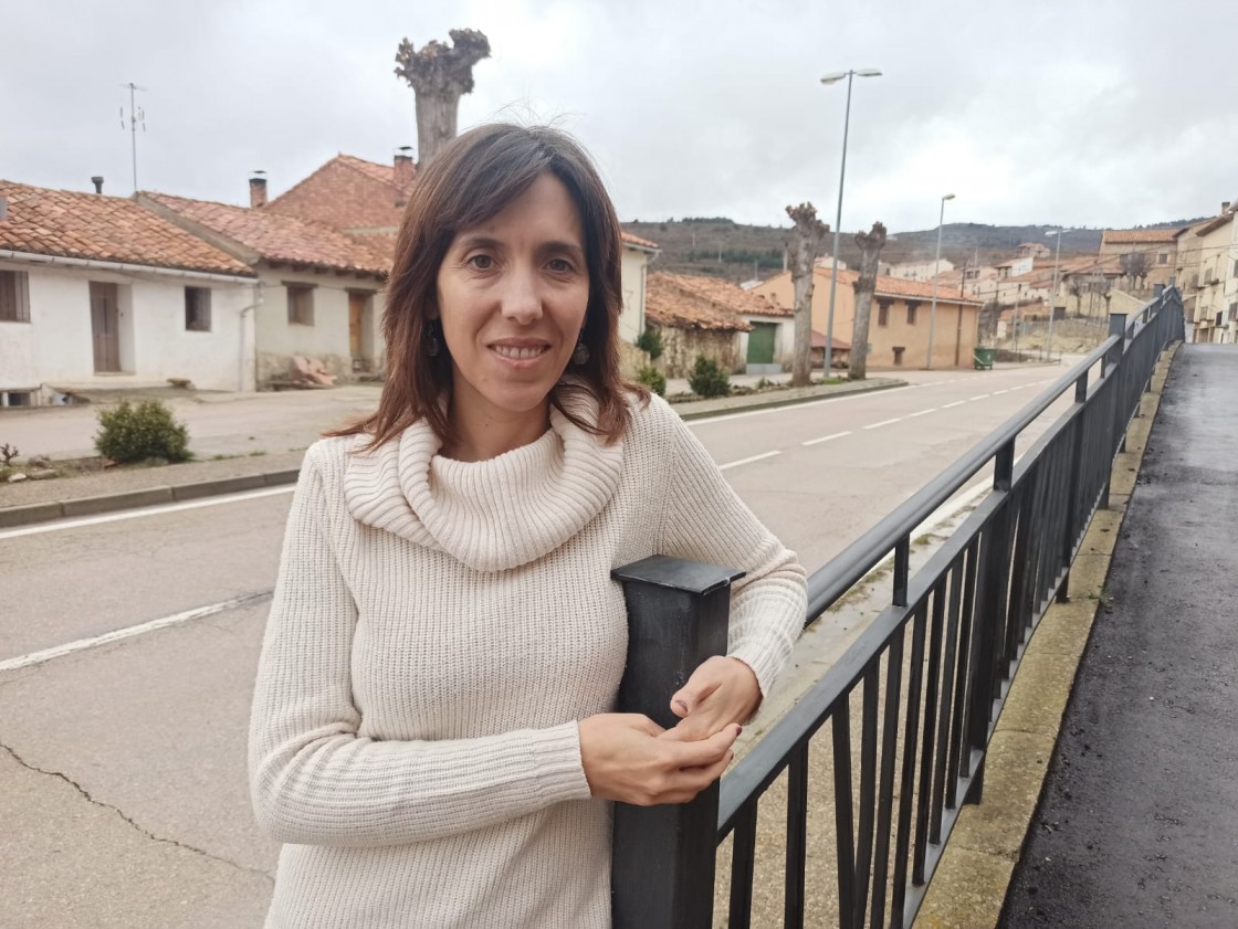 Estefanía Monforte, profesora del grado de Magisterio en Teruel: “El valor que le dieron las familias a la escuela rural fue un elemento para su mejora”