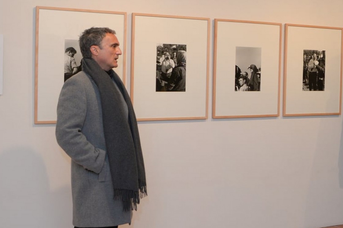 Antonio Ansón, comisario de la exposición Ramón Masats / Buñuel en Viridiana que se exhibe en Albarracín: