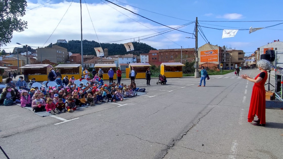 Las actividades para escolares dan inicio a la Feria del Libro de Andorra