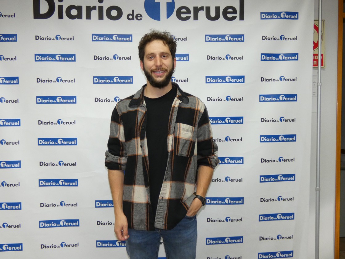 Raúl Sánchez, psicólogo del programa de protección internacional de Cruz Roja en Teruel: