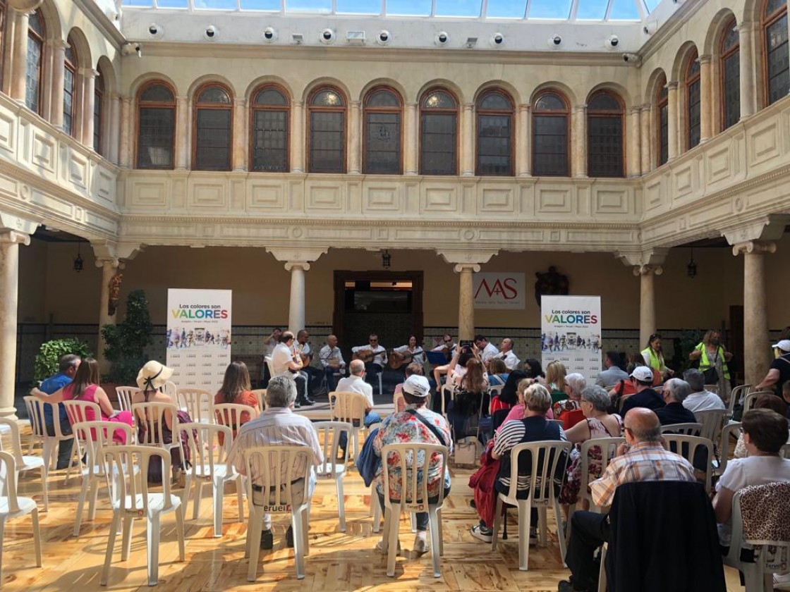 La Semana de la Once reúne en una comida de hermandad en Teruel a 300 personas