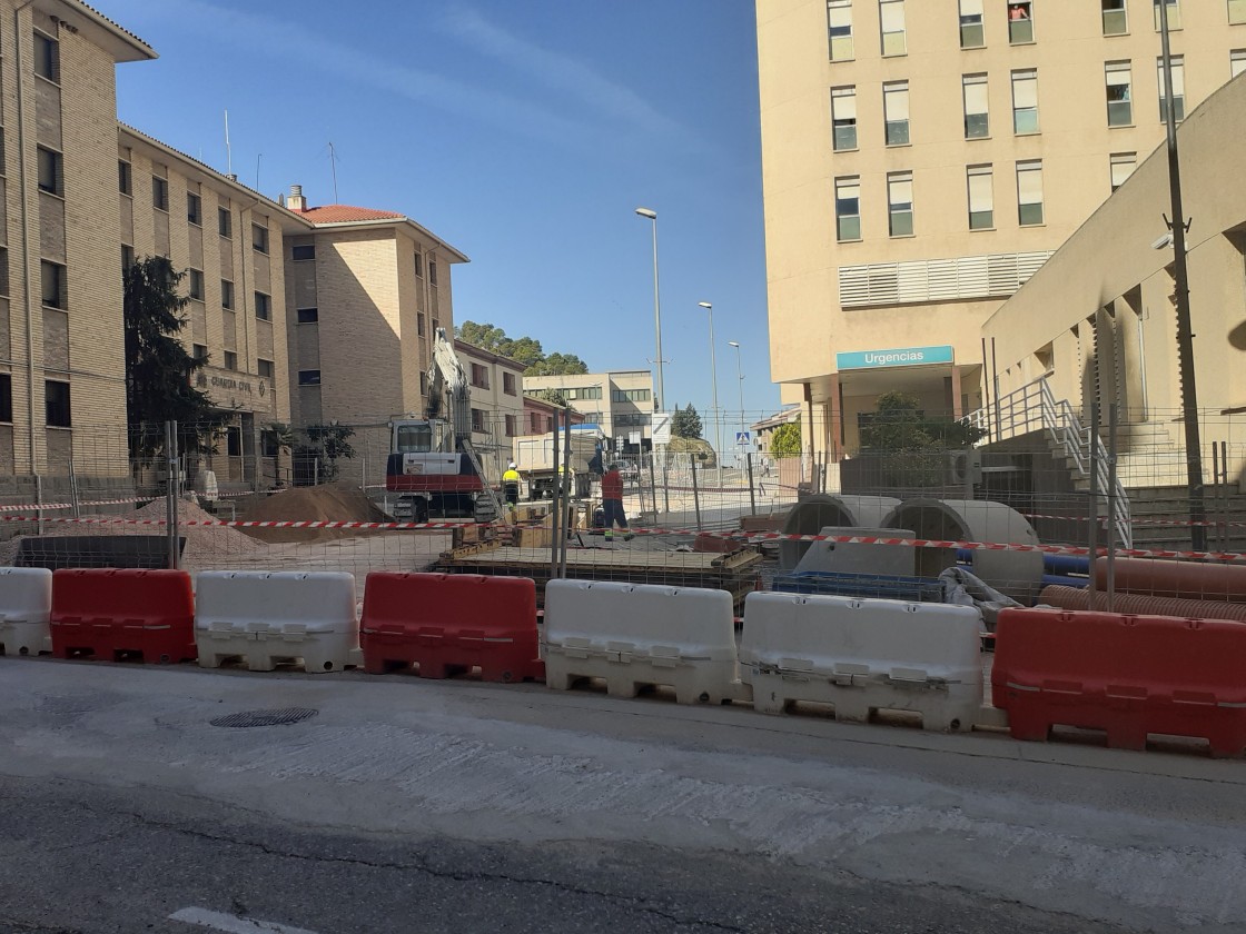 Abren al tráfico la Avenida Aragón de Alcañiz tras la primera fase de las obras en Doctor Repollés