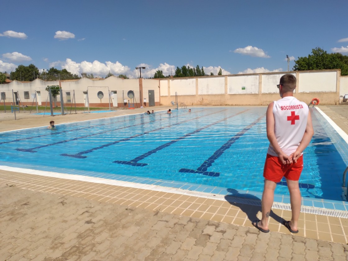 Teruel capital adelanta la apertura de algunas de sus piscinas por las altas temperaturas