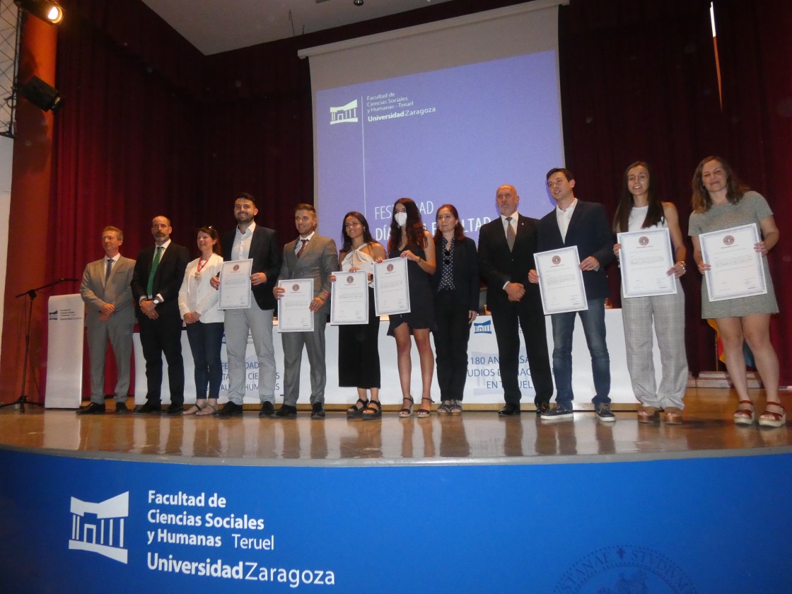 Montserrat Martínez: “La Facultad de Teruel es una pionera en la educación rural”