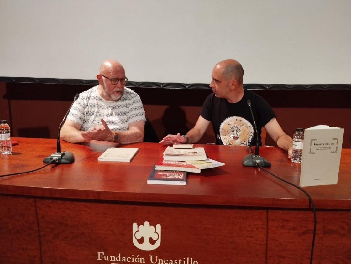 Iván Núñez recibe la Bocina de Piedra de Uncastillo por su investigación sobre Chomón