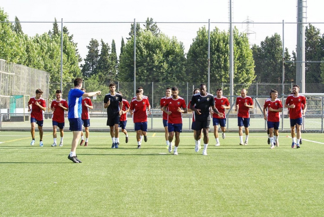 Los primeros test a la plantilla rojilla  revelan que “han venido muy bien”