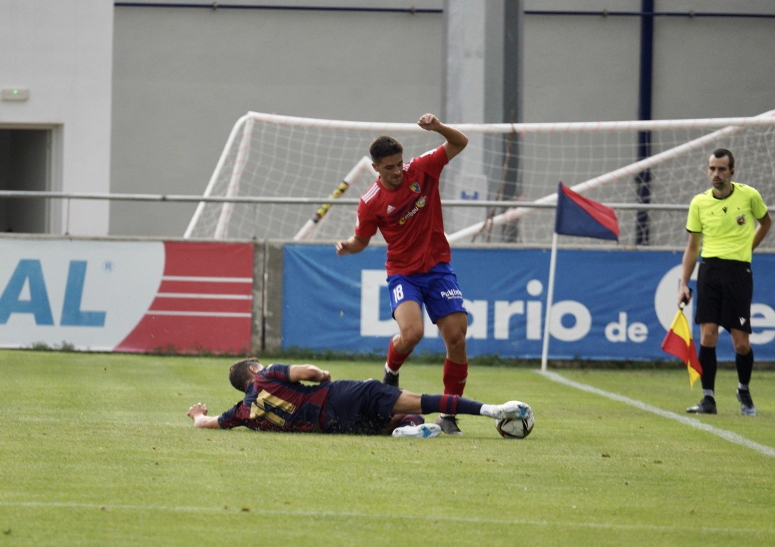 El CD Teruel empata ante un rocoso Atlético Levante