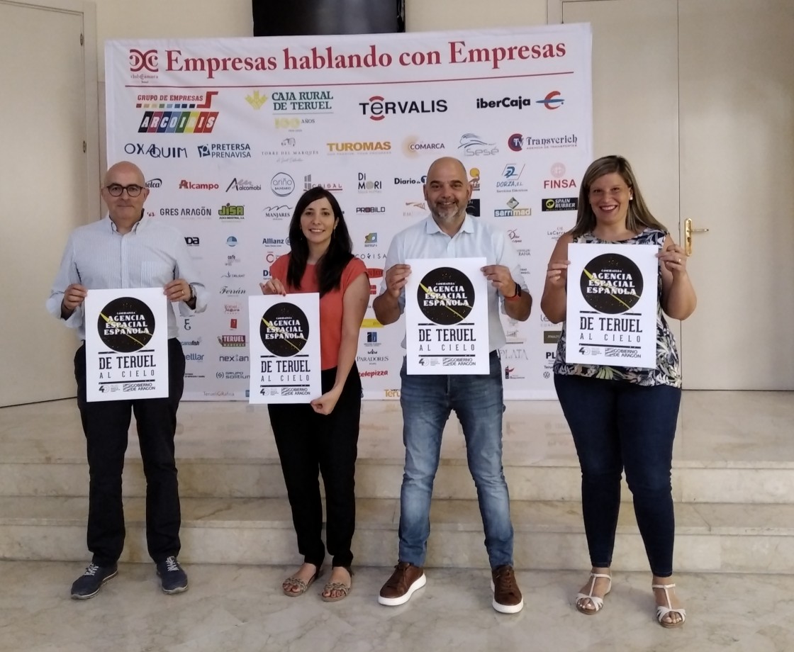 Los comercios ponen en marcha la campaña de apoyo a la candidatura de Teruel a la Agencia Espacial Española