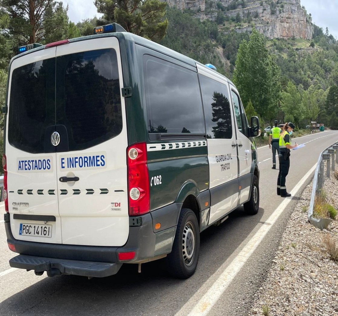 Localizado y detenido un conductor implicado en un accidente en Fuentes Claras con una mujer de 77 años herida grave