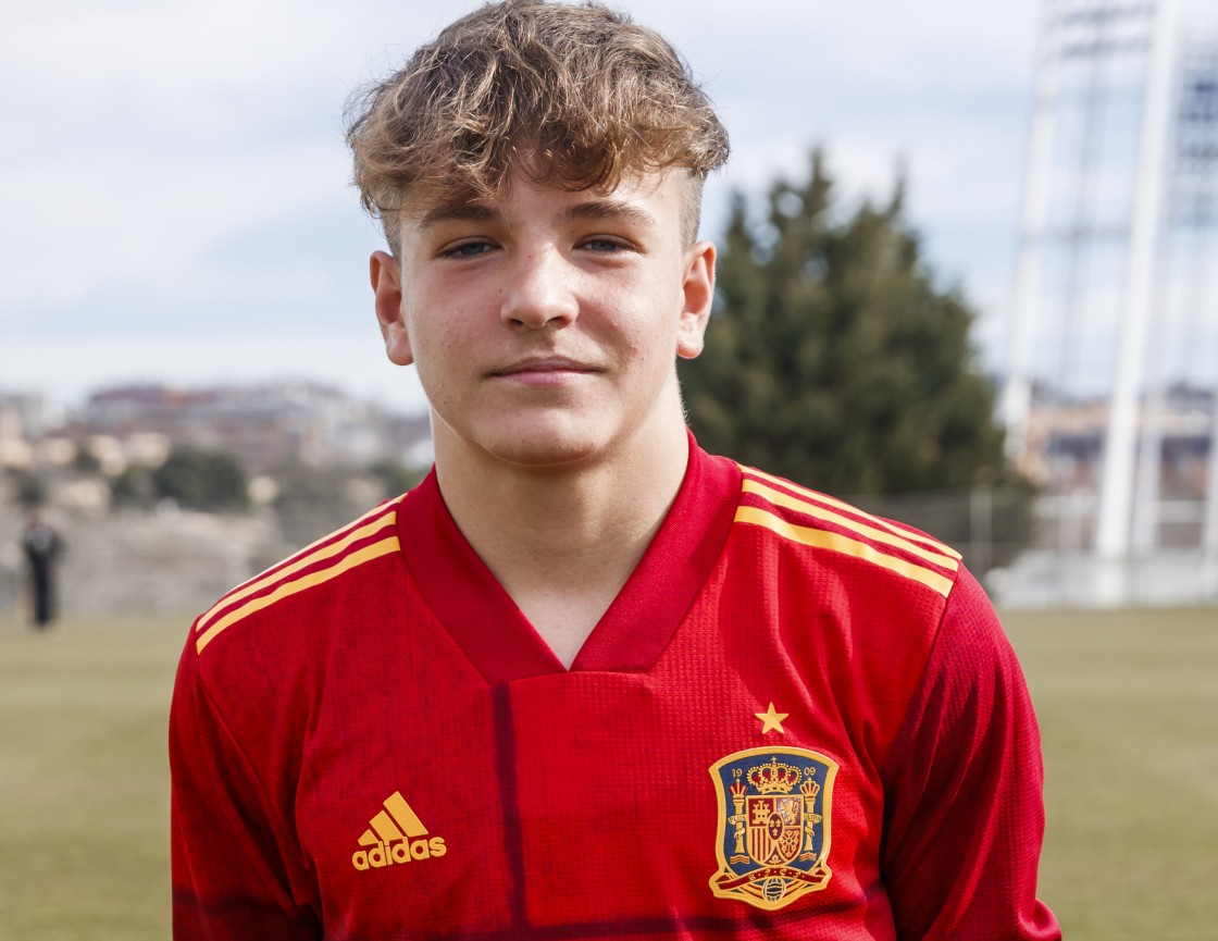 El turolense Juan Hernández, convocado con la Selección Sub-16