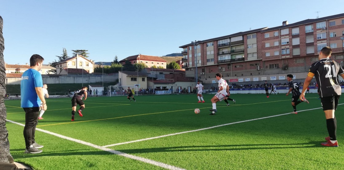 Un Utrillas con ritmo de liga cierra su preparación goleando (4-0)