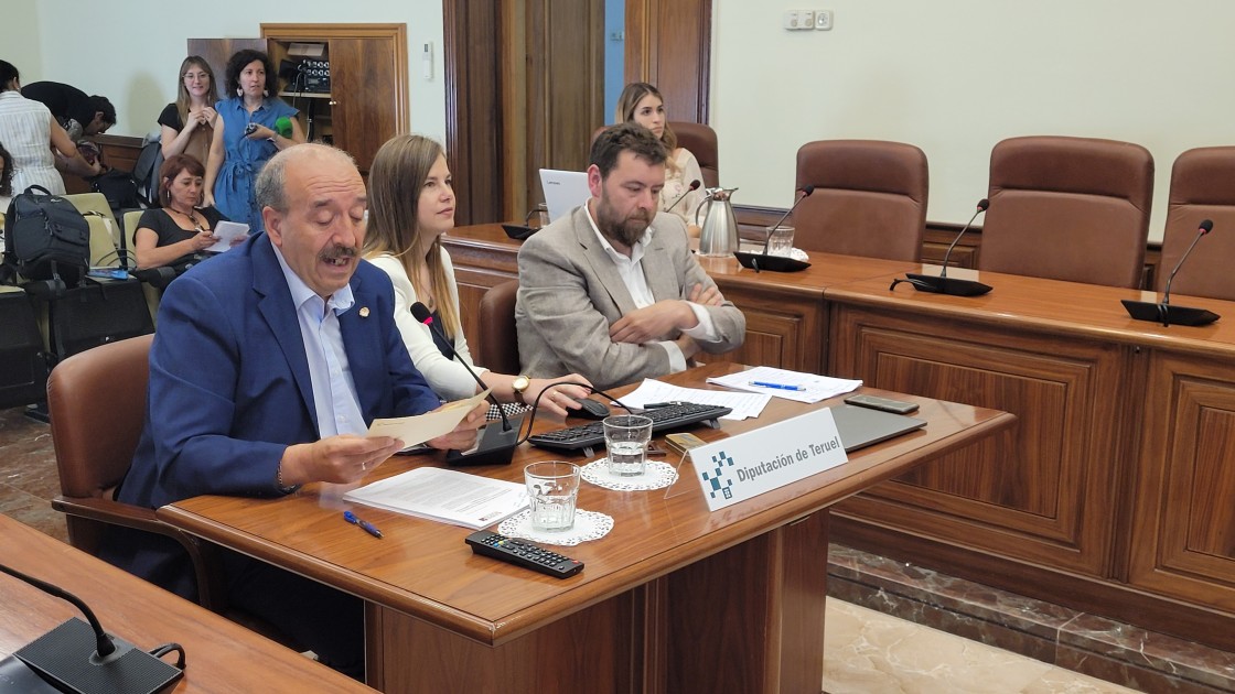 El programa de fondos de cohesión incluye entre sus objetivos específicos el medio rural y más despoblado