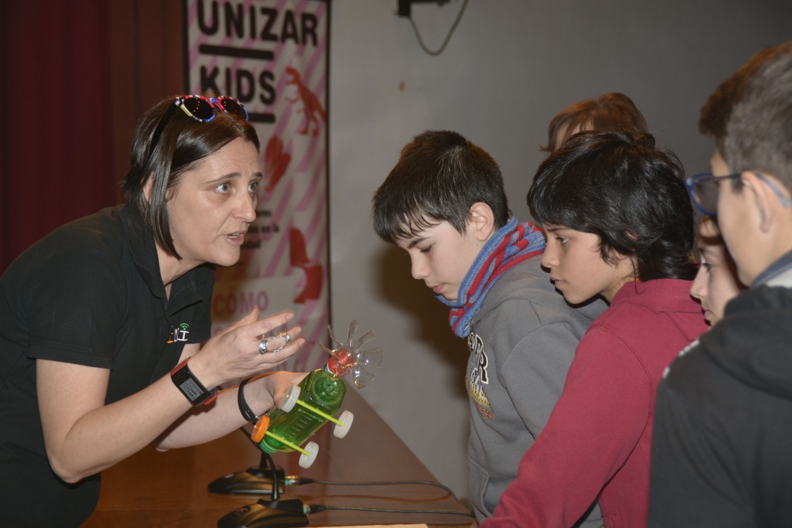 Alumnos de 6º de Primaria, invitados a participar en Unizar Kids para conocer 'Cómo será la vida en 2075'