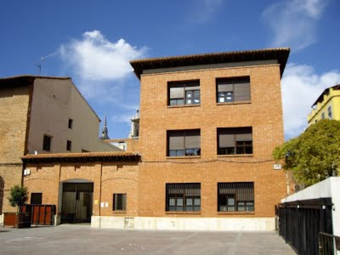 EMT denuncia la externalización de personal “esencial” del Ayuntamiento de Teruel