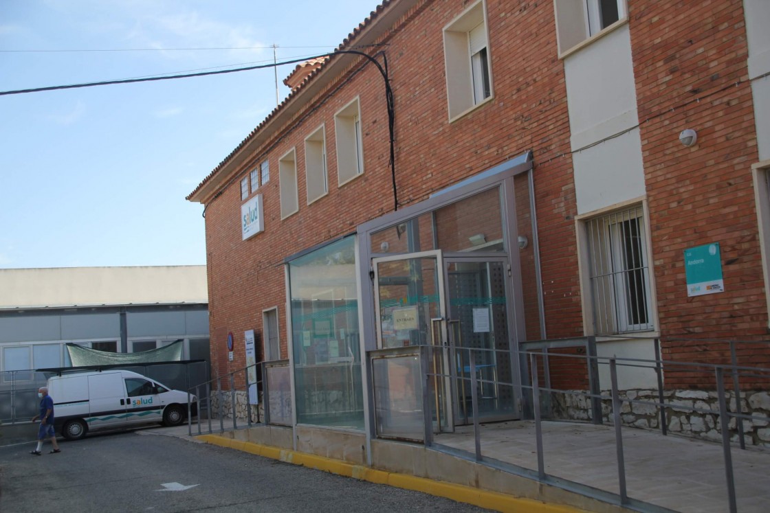 Los ingresos por covid  se duplican en Teruel y la incidencia se incrementa un 33 %