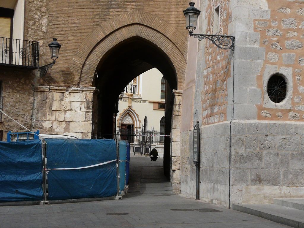 Las obras de la torre de la Catedral de Teruel avanzan sin certeza sobre su continuidad