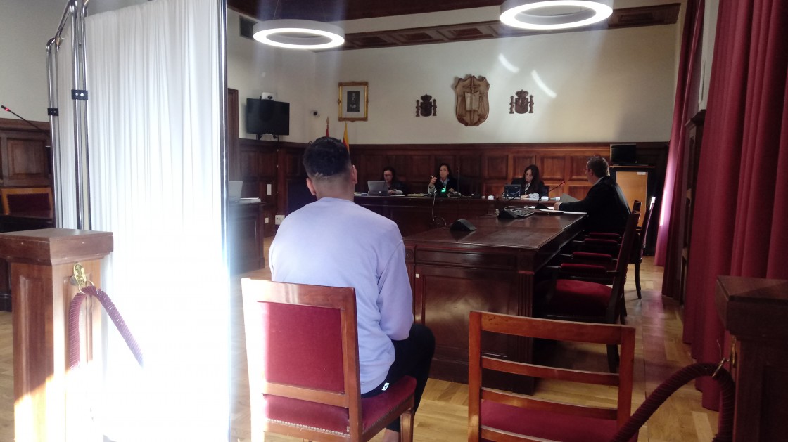 Piden 5 años por abusar sexualmente de una joven que estaba bebida